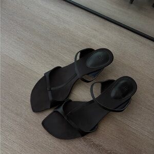 H&M Sleek Black Sandals